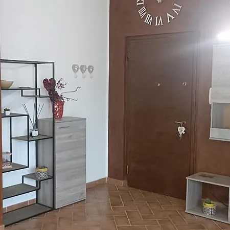 Theo House شقة كاستيلْنْوافو بيراردين