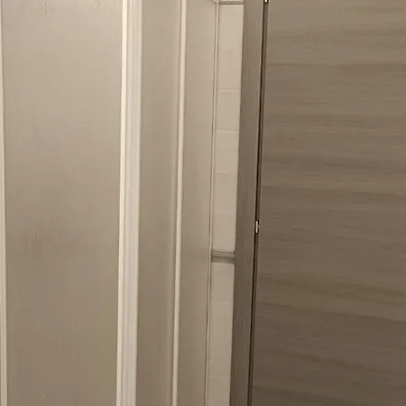 شقة Theo House كاستيلْنْوافو بيراردين